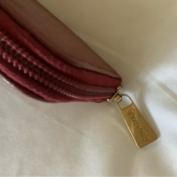 Authentic Chanel Wallet - Picture 5 of 12